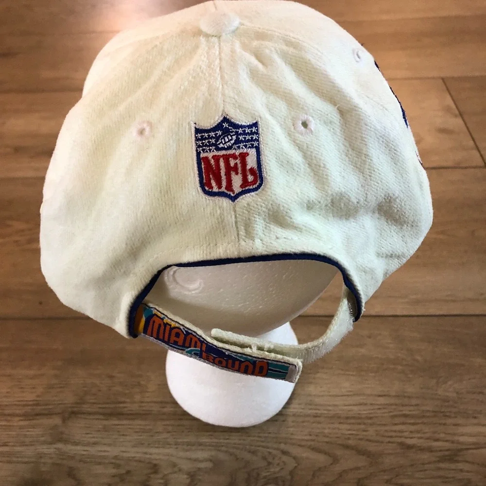 Vintage Denver Broncos Hat‎ Cap Snap Back White NFL Football Champions Miami 90s